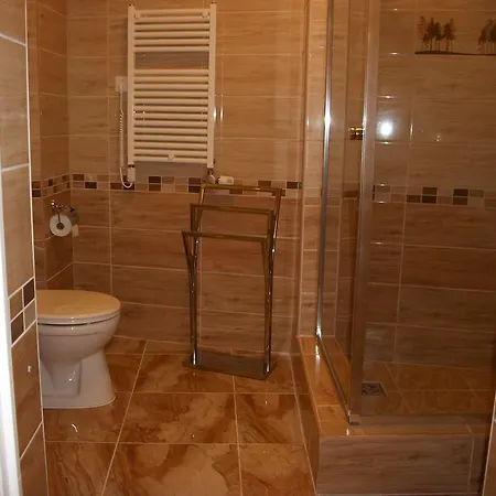 Eden Ii. Guest house *