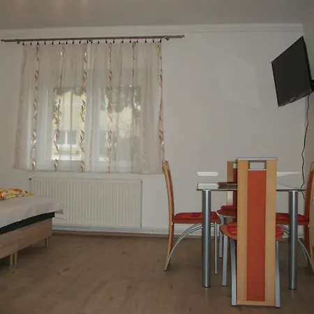 Eden Ii. Guest house